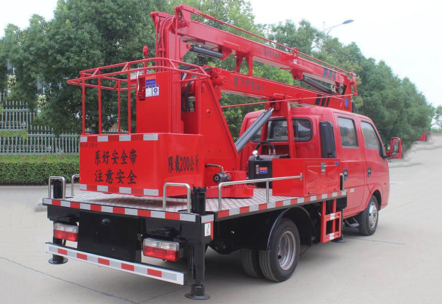 東風(fēng)途逸雙排13米高空作業(yè)車(chē)