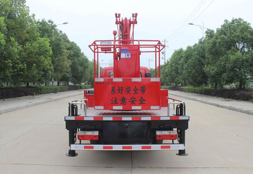 東風(fēng)途逸雙排13米高空作業(yè)車(chē)