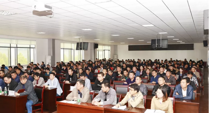 程力汽車(chē)集團(tuán)成立監(jiān)察委員會(huì)助力全市掃黑除惡專(zhuān)項(xiàng)斗爭(zhēng)