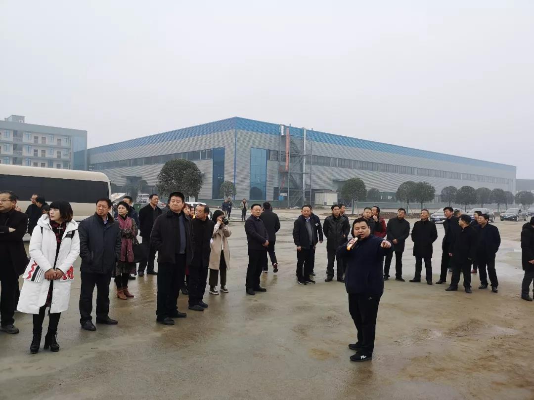 隨州市委、市人大代表團(tuán)蒞臨程力集團(tuán)商用車產(chǎn)業(yè)園視察：