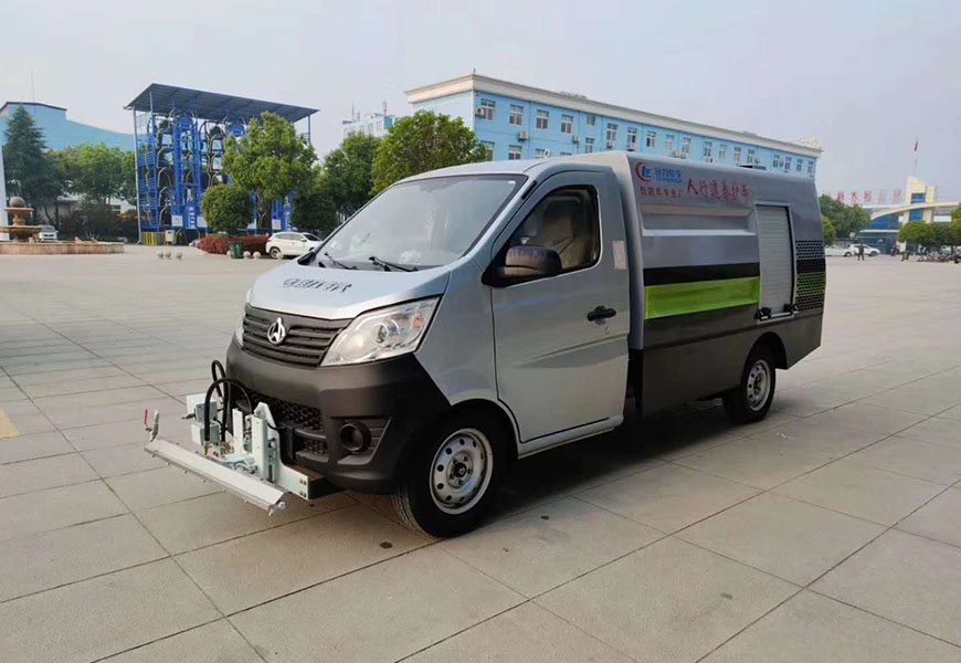 長(zhǎng)安小型高壓清洗車(chē)　國(guó)六